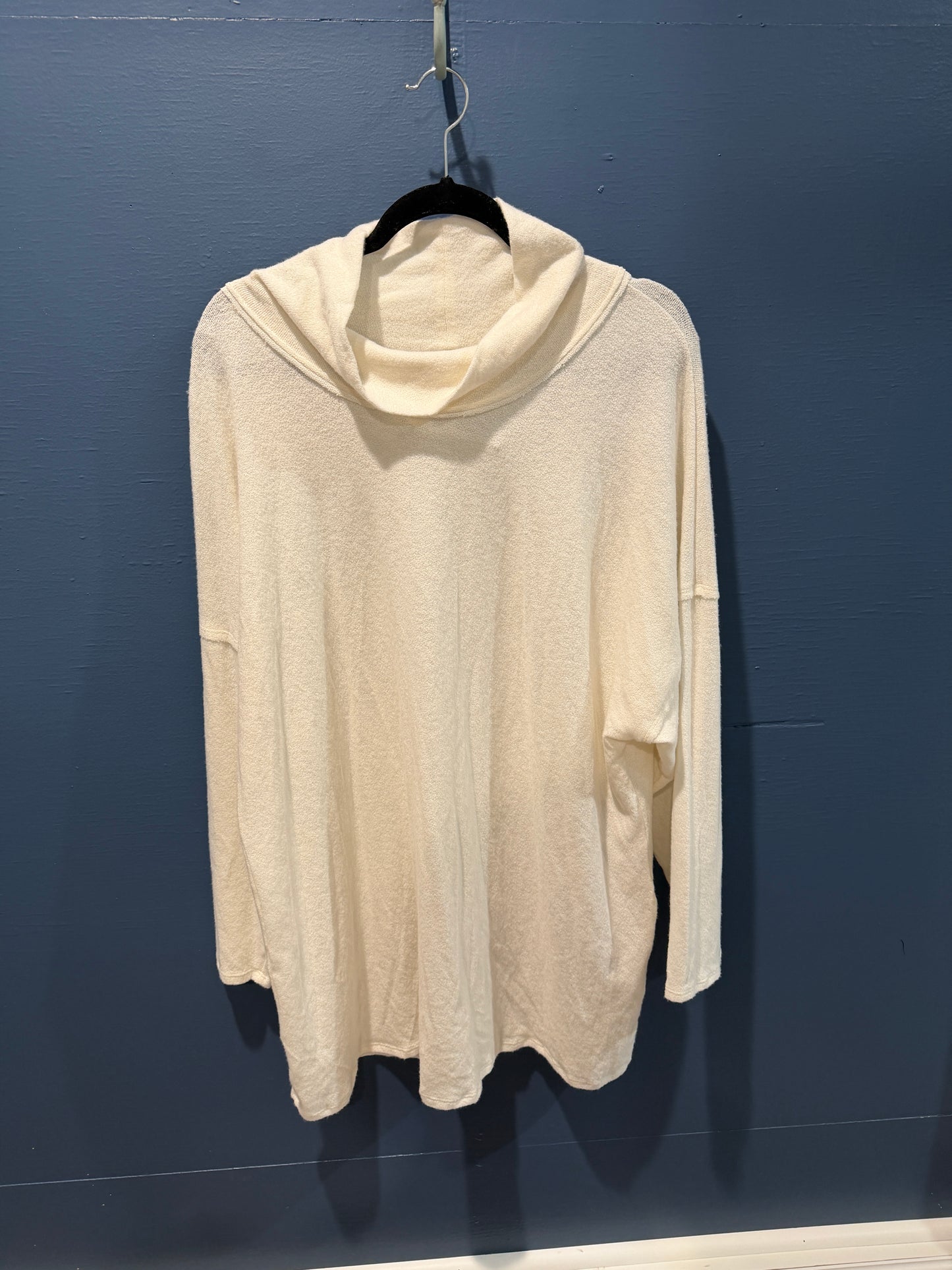 Long Sleeve Comfy Knit