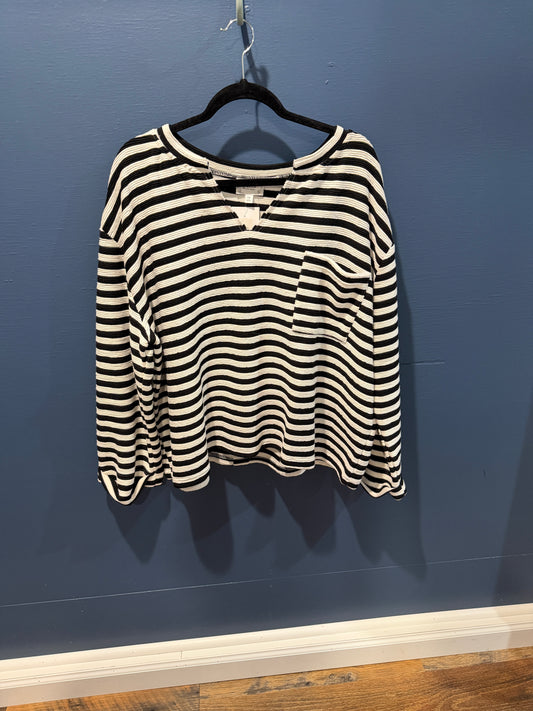 Split Neck Button Back Top