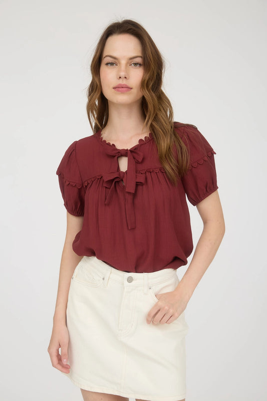 Scallop Trim w/ Tie & Puff sleeve top
