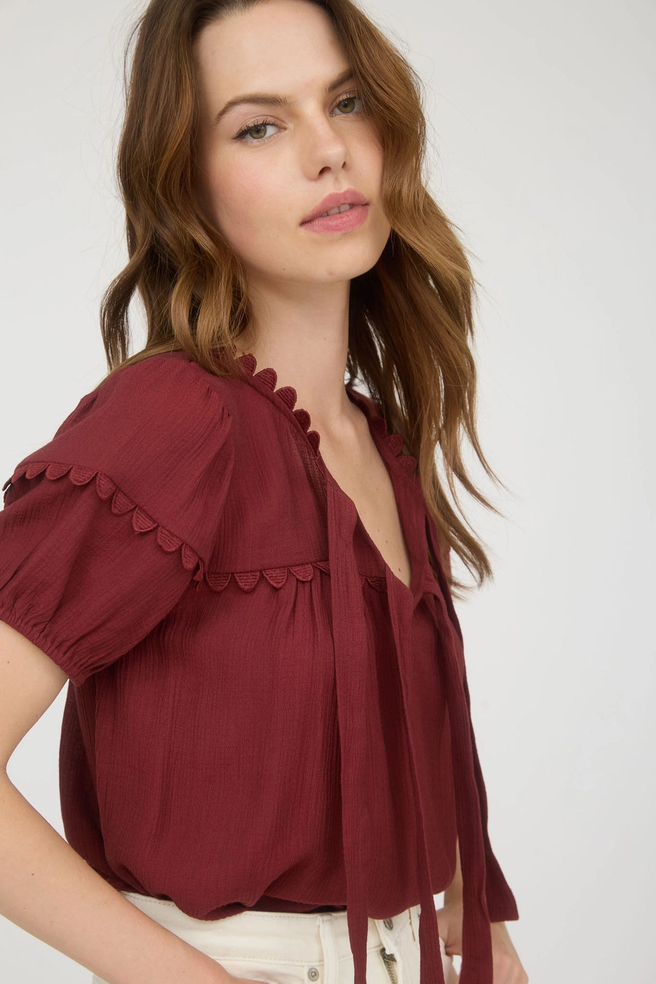 Scallop Trim w/ Tie & Puff sleeve top